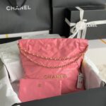 Shiny Calfskin  Gold-Tone Metal Hand bag. Pink   / clone quality