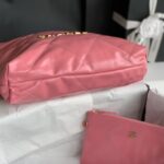 Shiny Calfskin  Gold-Tone Metal Hand bag. Pink   / clone quality