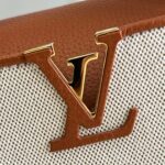 Capucines  MM Handbag Carmel brown