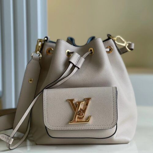 Women’s Bucket Bag Grained Calf leather