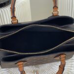 Women Shoulder bag Pallas / black