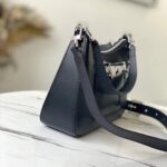 Women shoulder bag Black
