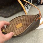 Holiday Special Women Tote Bag MM